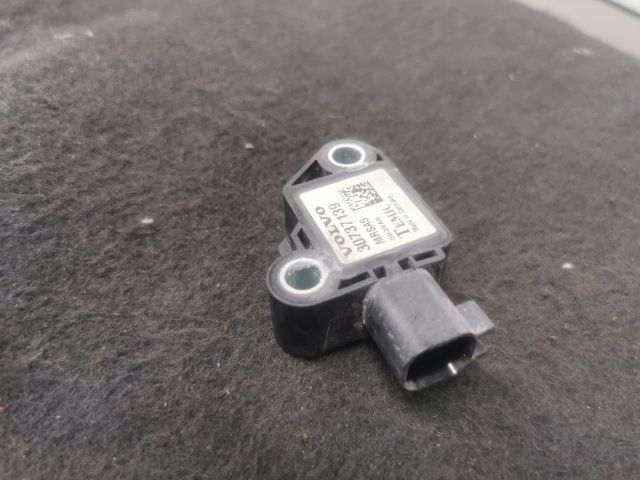 bontott VOLVO V50 Bal első Ütközés Érzékelő (Homlokfalon)