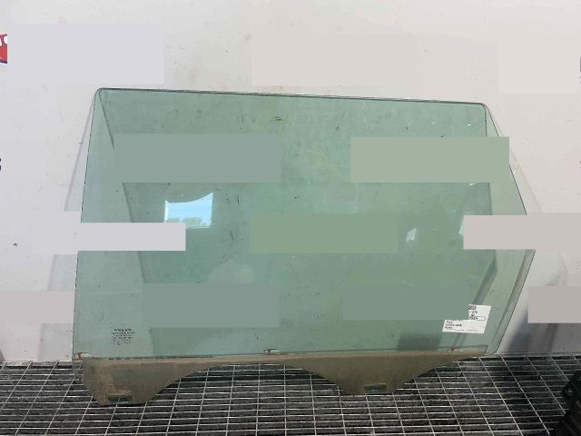 bontott VOLVO V50 Bal hátsó Ablak