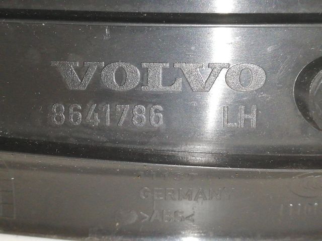 bontott VOLVO V50 Bal hátsó Küszöb Díszléc