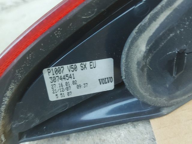 bontott VOLVO V50 Bal Hátsó Lámpa