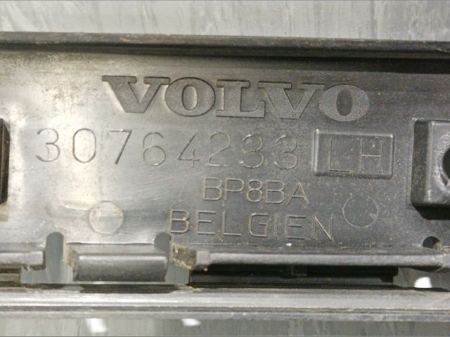 bontott VOLVO V50 Bal hátsó Lökhárító Tartó (Műanyag)
