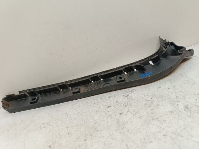 bontott VOLVO V50 Bal hátsó Oldal Lökhárító Tartó (Műanyag)