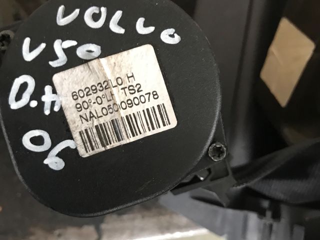 bontott VOLVO V50 Bal hátsó Övfeszítő