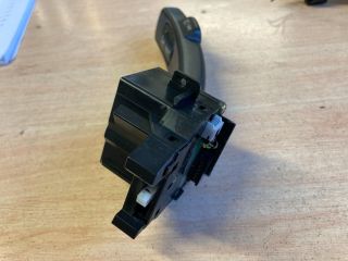 bontott VOLVO V50 Bal Kormánykapcsoló Irányjelző