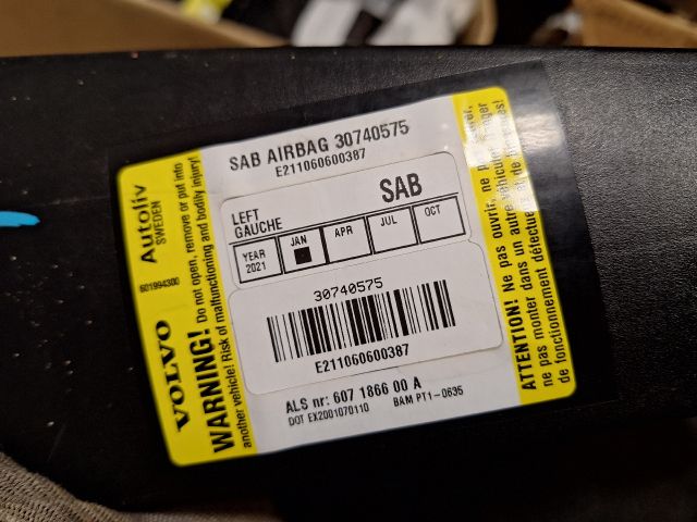 bontott VOLVO V50 Bal Oldallégzsák