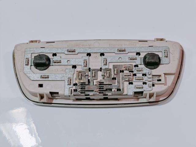 bontott VOLVO V50 Beltér Világítás Első