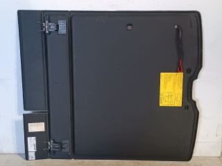 bontott VOLVO V50 Csomagtér Kárpit