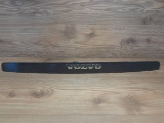bontott VOLVO V50 Csomagtérajtó Díszléc