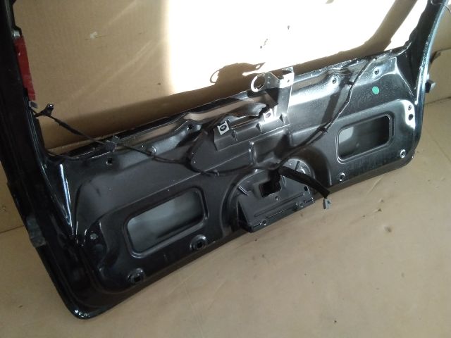 bontott VOLVO V50 Csomagtérajtó (Üres lemez)