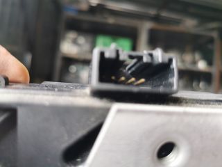 bontott VOLVO V50 Csomagtérajtó Zárszerkezet