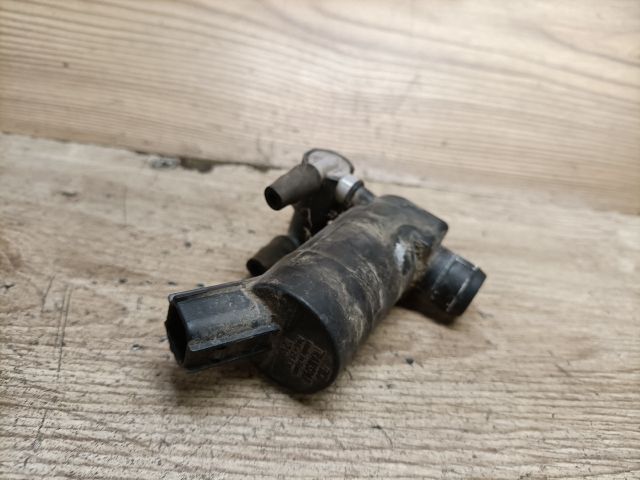 bontott VOLVO V50 Első Ablakmosó Szivattyú