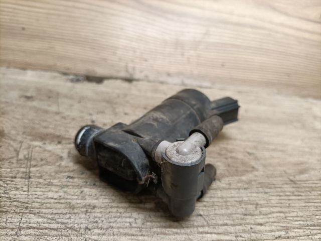 bontott VOLVO V50 Első Ablakmosó Szivattyú