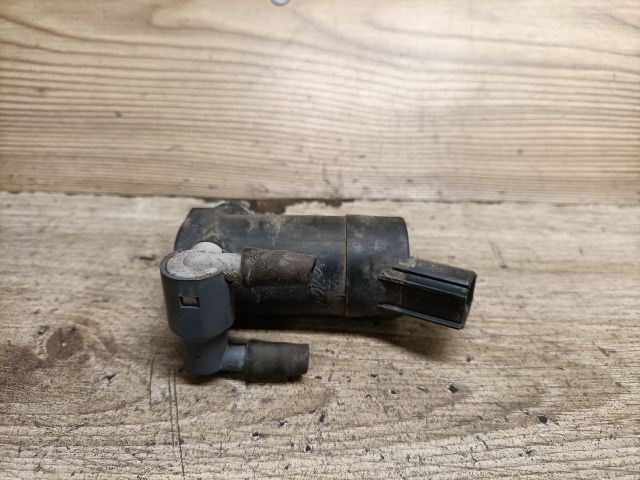 bontott VOLVO V50 Első Ablakmosó Szivattyú