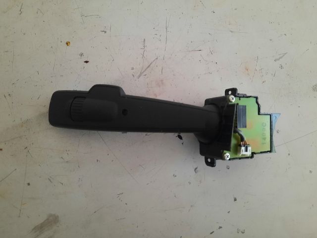 bontott VOLVO V50 Első Ablaktörlő Kar