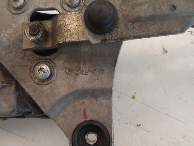 bontott VOLVO V50 Első Ablaktörlő Szerkezet Motorral