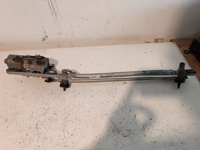 bontott VOLVO V50 Első Ablaktörlő Szerkezet Motorral