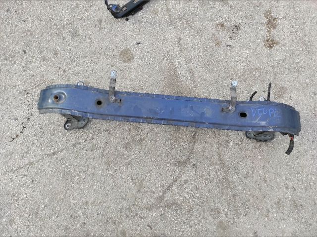 bontott VOLVO V50 Első Lökhárító Merevítő (Fém)