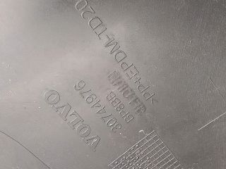 bontott VOLVO V50 Első Lökhárító (Részeivel)