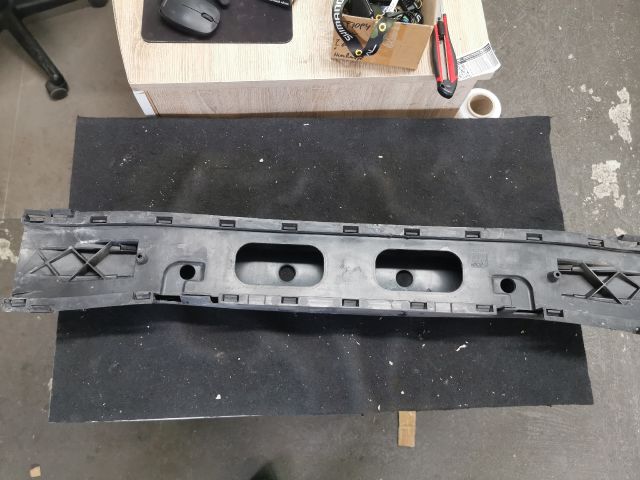 bontott VOLVO V50 Első Lökhárító Ütközés Elnyelő Hab