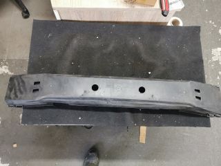 bontott VOLVO V50 Első Lökhárító Ütközés Elnyelő Hab