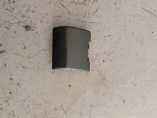 bontott VOLVO V50 Első Vonószem Burkolat