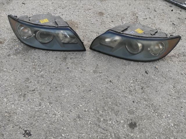 bontott VOLVO V50 Fényszóró Pár