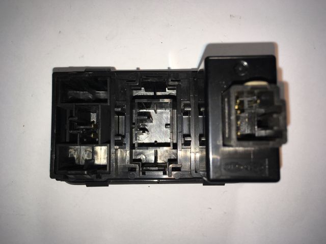 bontott VOLVO V50 Fényszórómagasság Állító Kapcsoló