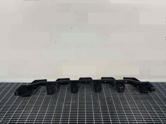 bontott VOLVO V50 Hátsó középső Lökhárító Tartó (Műanyag)