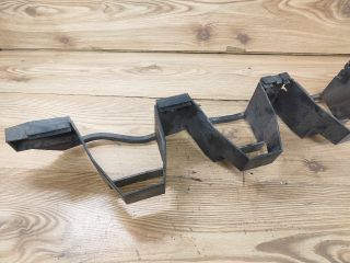 bontott VOLVO V50 Hátsó középső Lökhárító Tartó (Műanyag)