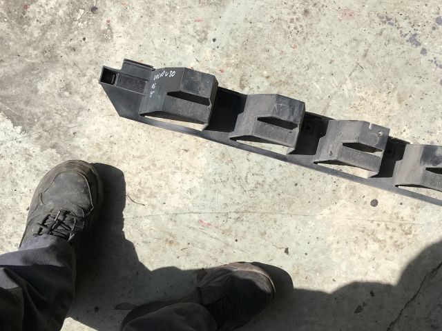 bontott VOLVO V50 Hátsó Lökhárító Ütközés Elnyelő Hab