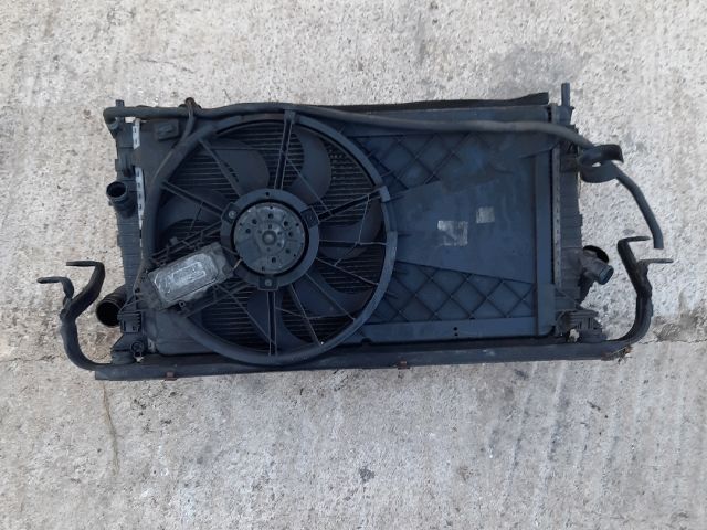 bontott VOLVO V50 Hűtő Ventilátor(ok), Radiátor(ok) Szett