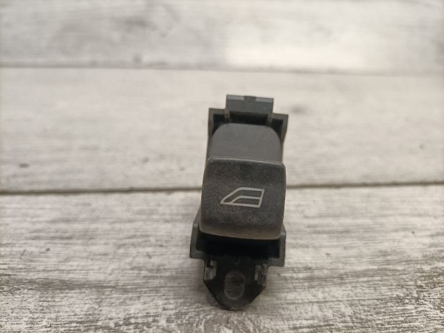 bontott VOLVO V50 Jobb első Ablakemelő Kapcsoló