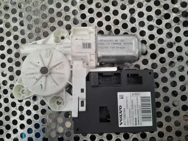 bontott VOLVO V50 Jobb első Ablakemelő Motor