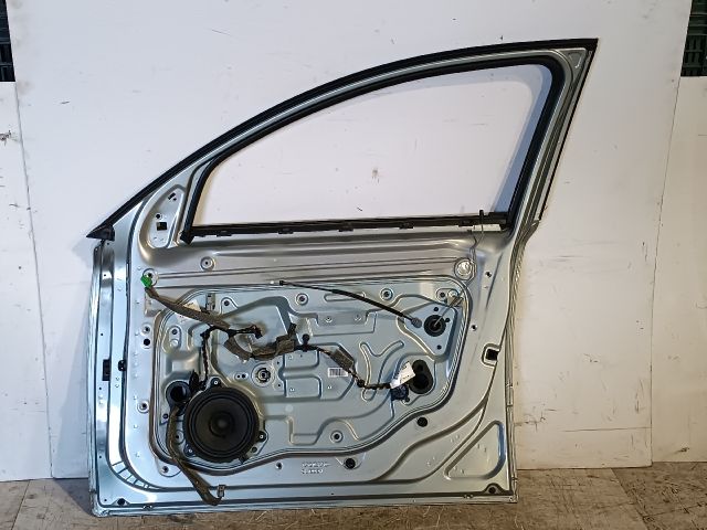 bontott VOLVO V50 Jobb első Ajtó (Részeivel)