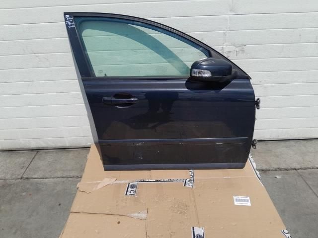 bontott VOLVO V50 Jobb első Ajtó (Üres lemez)