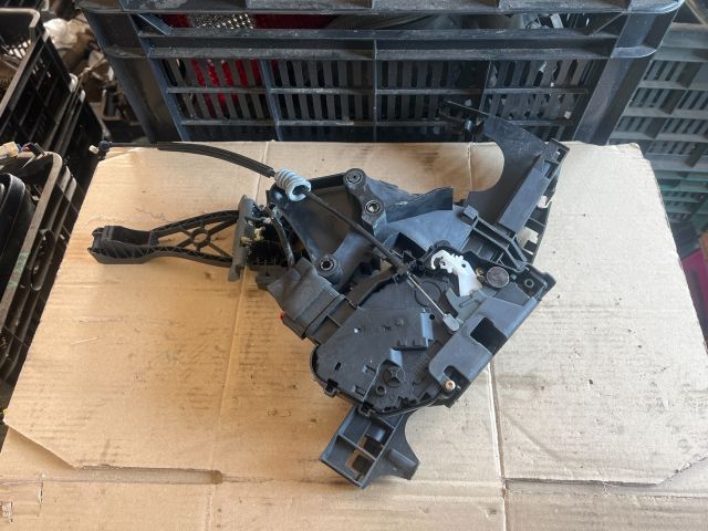 bontott VOLVO V50 Jobb első Ajtózár