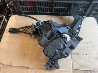 bontott VOLVO V50 Jobb első Ajtózár