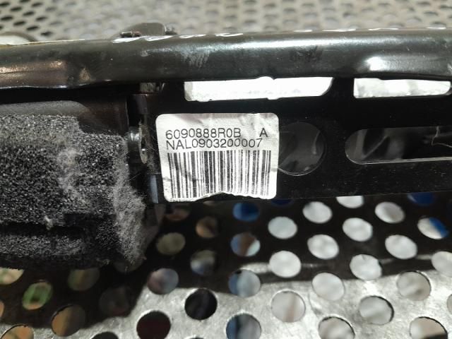 bontott VOLVO V50 Jobb első Biztonsági Öv