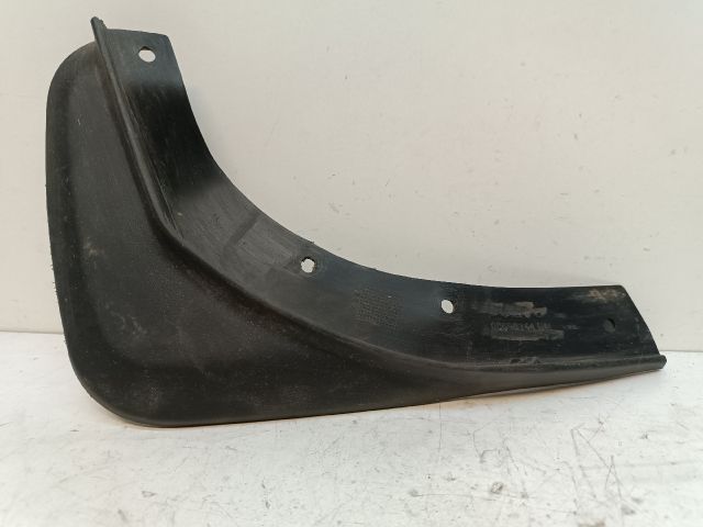 bontott VOLVO V50 Jobb első Sárvédő Gumi