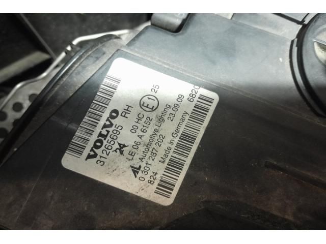 bontott VOLVO V50 Jobb Fényszóró