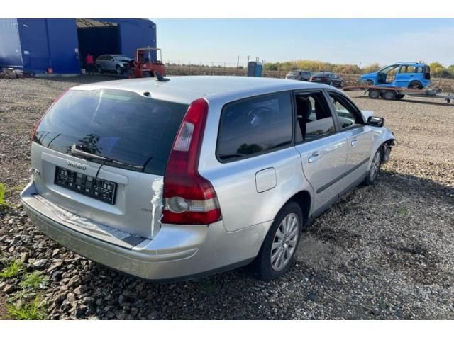 bontott VOLVO V50 Jobb Fényszóró
