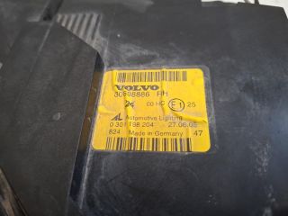 bontott VOLVO V50 Jobb Fényszóró