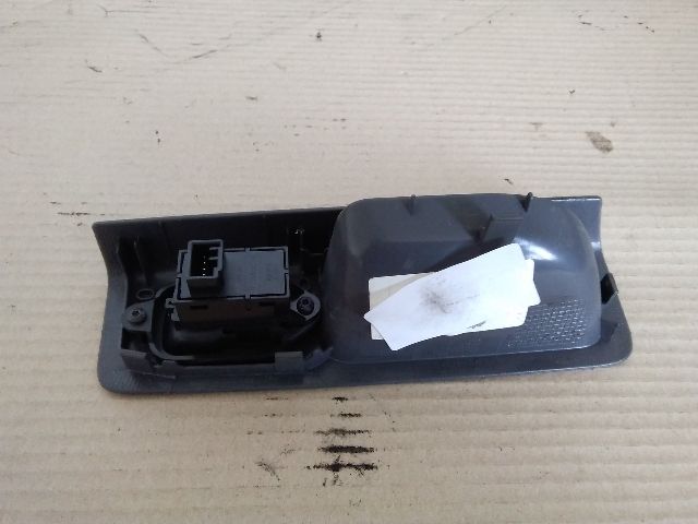 bontott VOLVO V50 Jobb hátsó Ablakemelő Kapcsoló