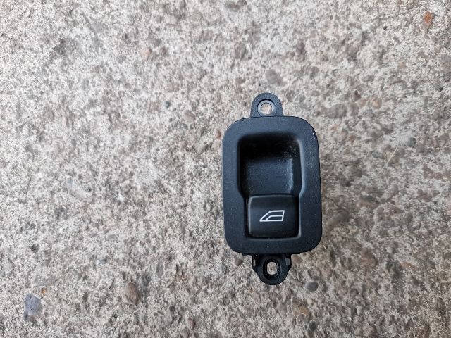 bontott VOLVO V50 Jobb hátsó Ablakemelő Kapcsoló