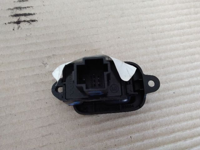 bontott VOLVO V50 Jobb hátsó Ablakemelő Kapcsoló