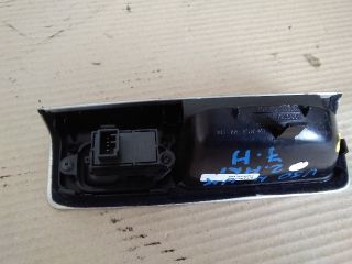 bontott VOLVO V50 Jobb hátsó Ablakemelő Kapcsoló