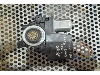 bontott VOLVO V50 Jobb hátsó Ablakemelő Motor