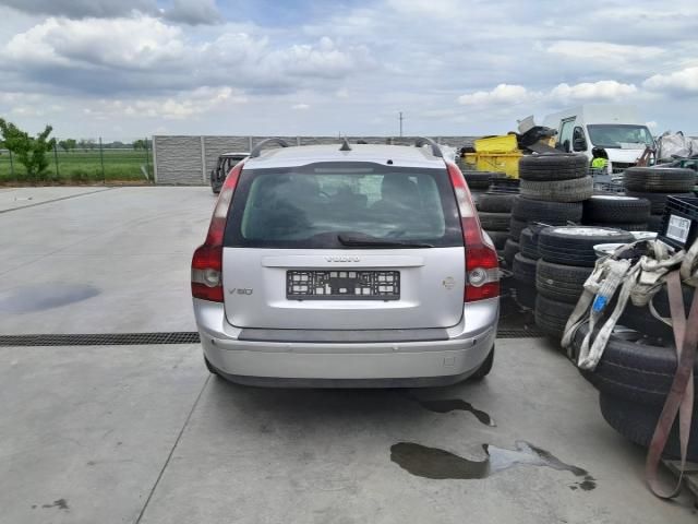 bontott VOLVO V50 Jobb hátsó Ajtó (Üres lemez)