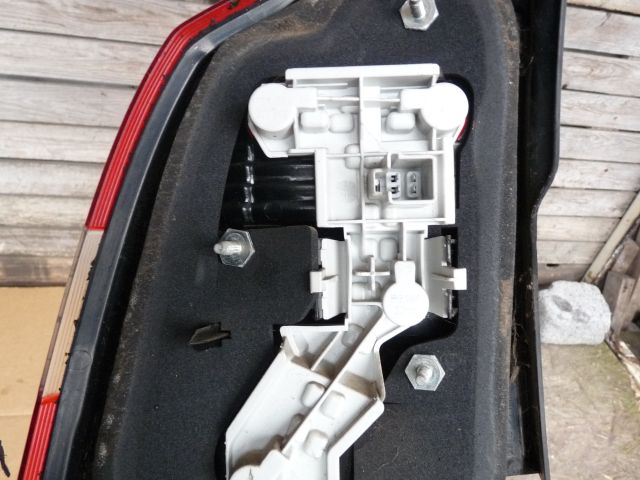 bontott VOLVO V50 Jobb Hátsó Lámpa