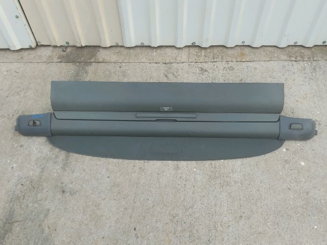 bontott VOLVO V50 Kalaptartó